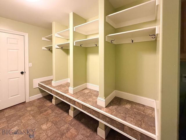 904 Ernie Court, Belgrade, MT 59714