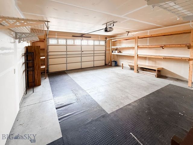 904 Ernie Court, Belgrade, MT 59714