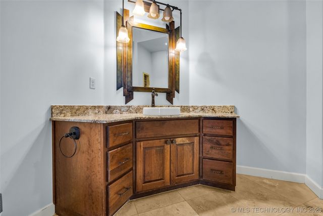 3335 Bunker Street, Claremore, OK 74019