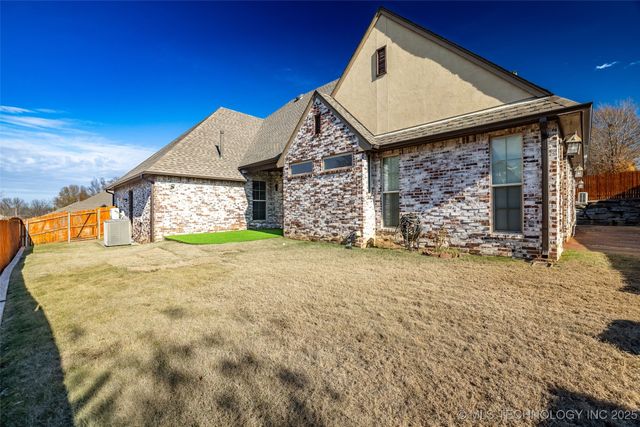 3335 Bunker Street, Claremore, OK 74019