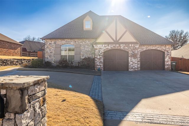 3335 Bunker Street, Claremore, OK 74019