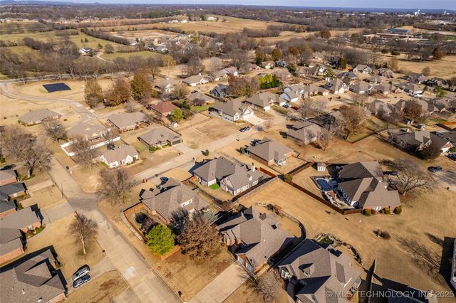 3335 Bunker Street, Claremore, OK 74019