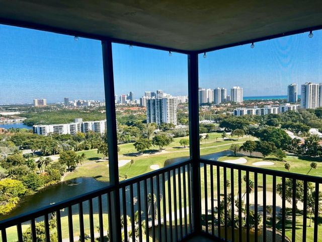 20379 W Country Club Drive 1932, Aventura, FL 33180