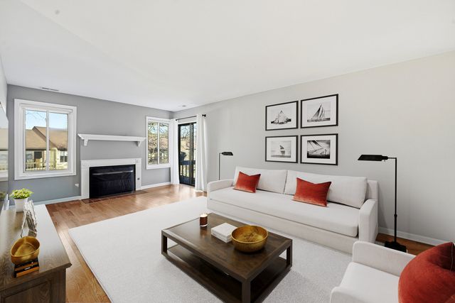 6267 Trinity Drive 2-D, Lisle, IL 60532