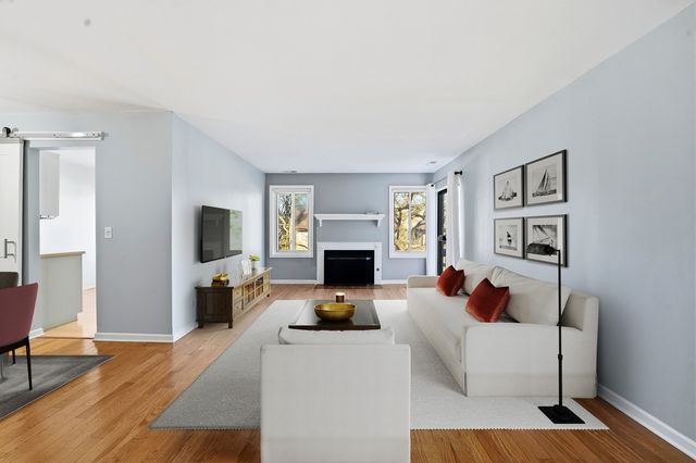 6267 Trinity Drive 2-D, Lisle, IL 60532