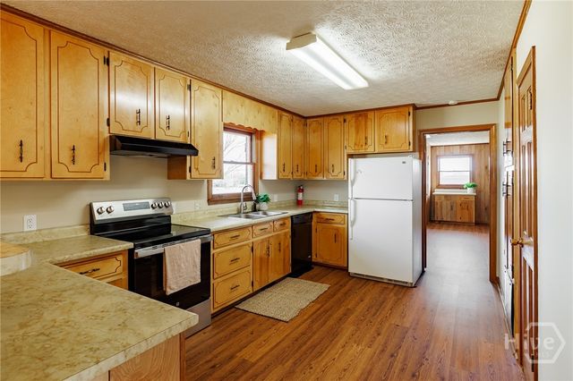 1719 98 Highway, Danielsville, GA 30633