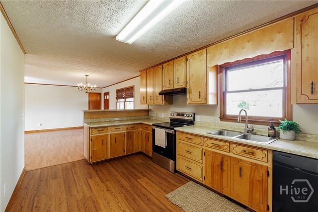 1719 98 Highway, Danielsville, GA 30633