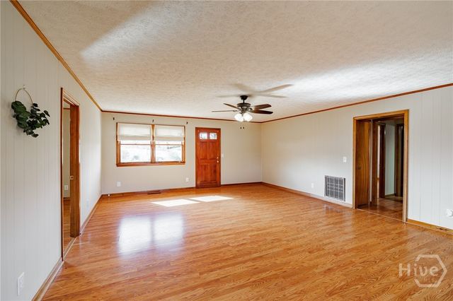 1719 98 Highway, Danielsville, GA 30633