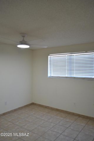 29 E Pastime Road, Tucson, AZ 85705