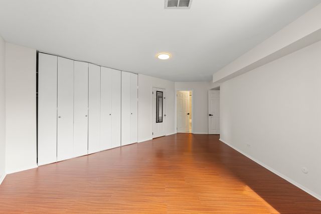 2600 Brookwood Way Drive 209, Rolling Meadows, IL 60008
