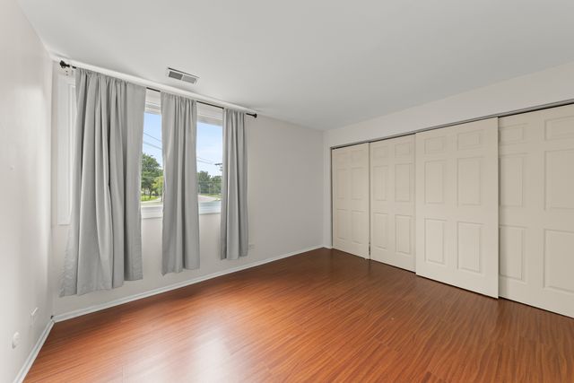 2600 Brookwood Way Drive 209, Rolling Meadows, IL 60008