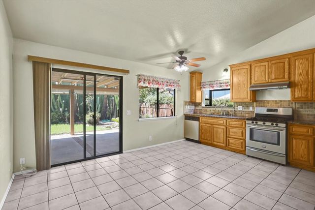 12582 Fern Avenue, Chino, CA 91710