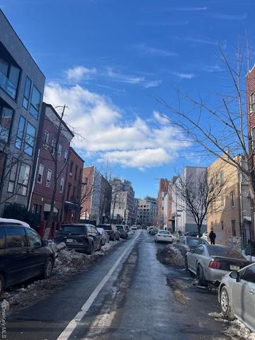 139 Evergreen Avenue, Brooklyn, NY 11206