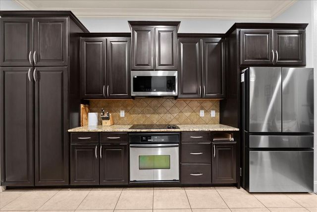 2120 Kipling Street 206, Houston, TX 77098