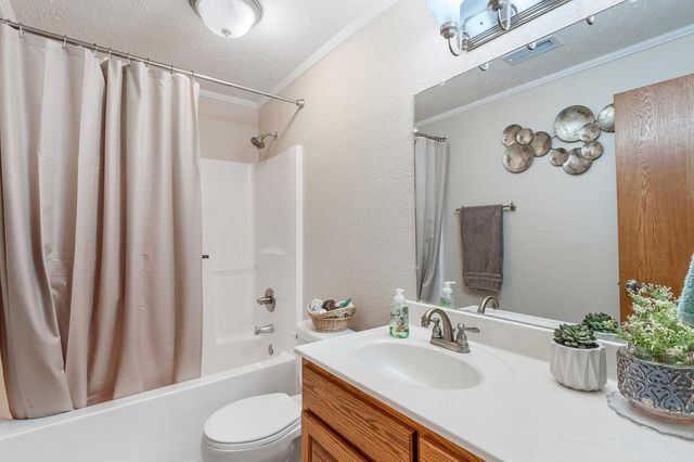 4326 Turner Ln, Salina, KS 67401