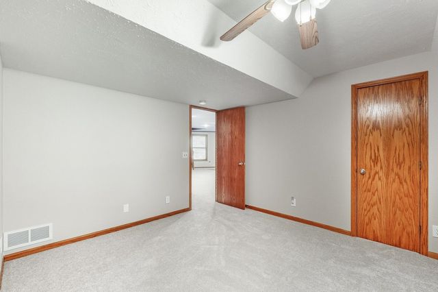 4326 Turner Ln, Salina, KS 67401