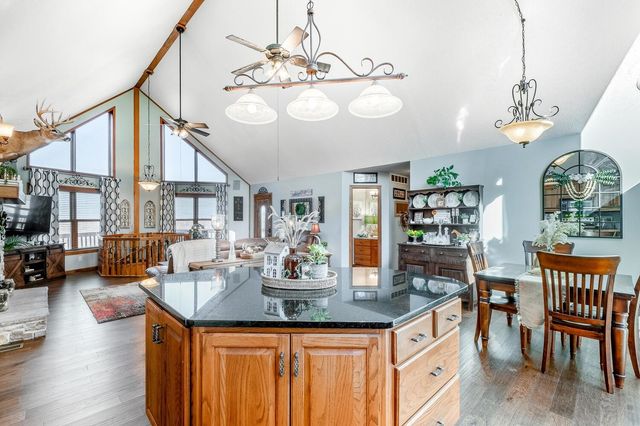 4326 Turner Ln, Salina, KS 67401