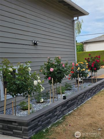 29317 44th Place S, Auburn, WA 98001