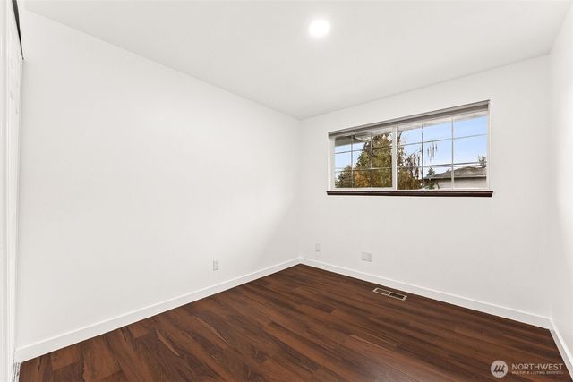 29317 44th Place S, Auburn, WA 98001