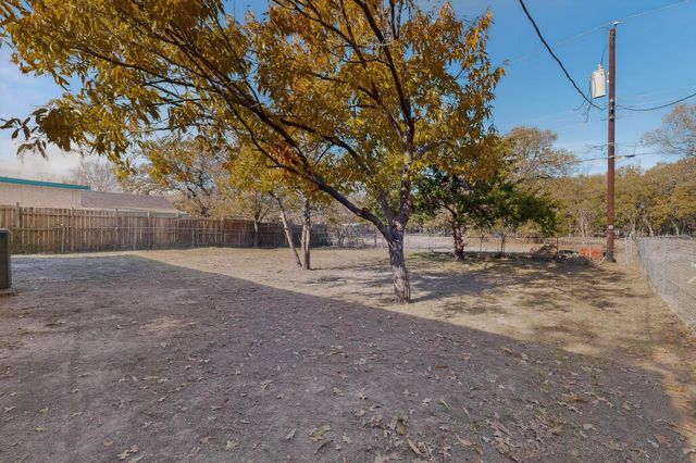 11505 Oak Tree Road, Balch Springs, TX 75180