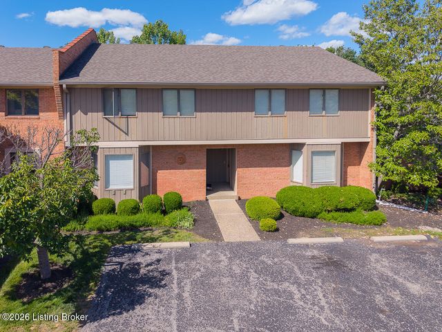 6497 Marina Dr, Prospect, KY 40059