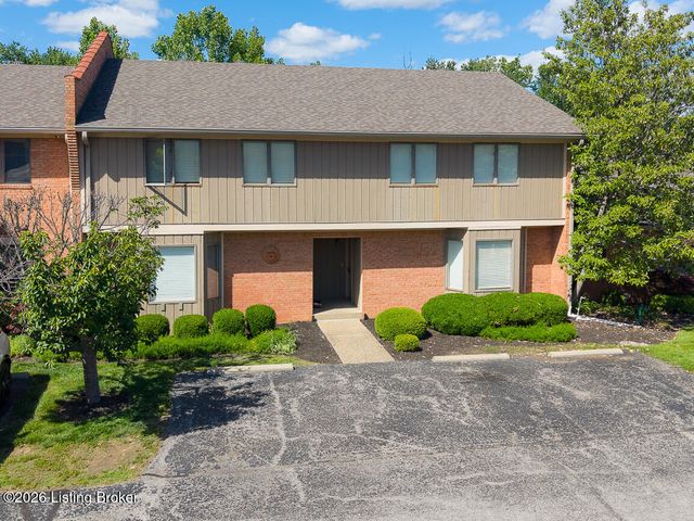 6497 Marina Dr, Prospect, KY 40059
