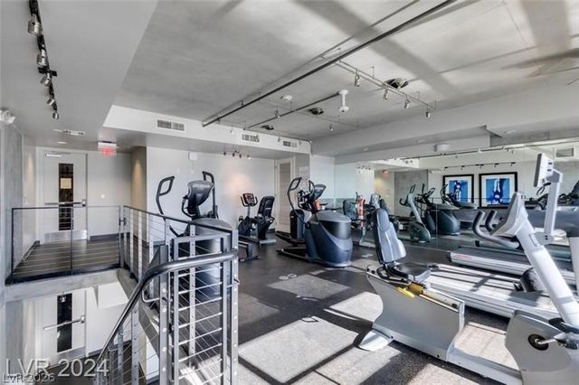 353 East Bonneville Avenue 511, Las Vegas, NV 89101