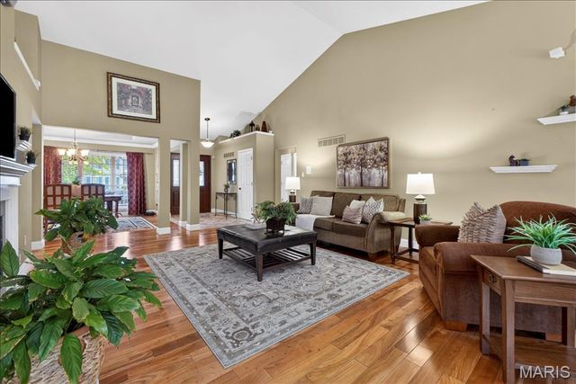 745 Charleston Oaks Drive, Ballwin, MO 63021