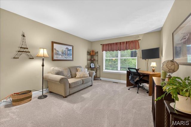 745 Charleston Oaks Drive, Ballwin, MO 63021