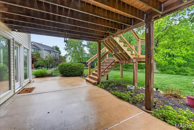 745 Charleston Oaks Drive, Ballwin, MO 63021