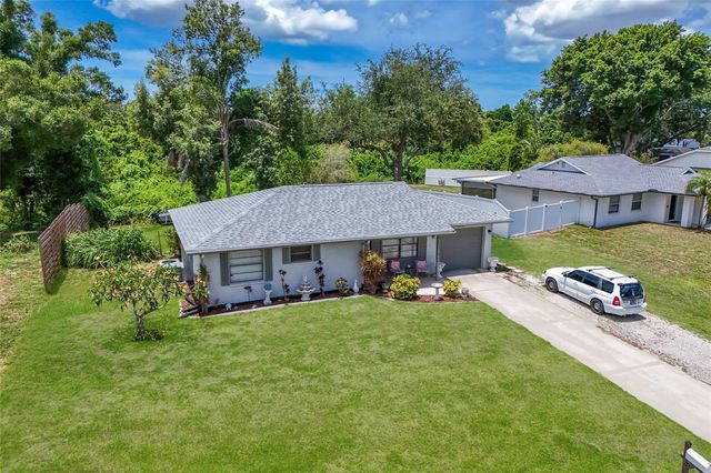5202 FOXCROFT COURT, Sarasota, FL 34232