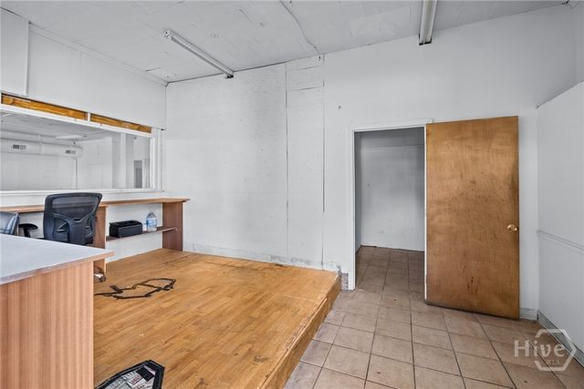 2203 Skidaway Road, Savannah, GA 31404