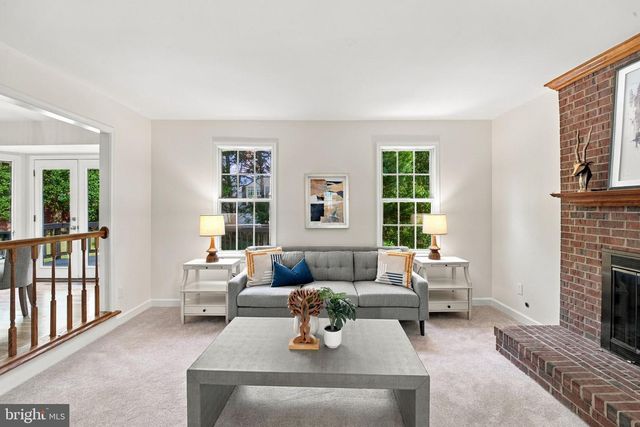 28 CATHEDRAL LN, Stafford, VA 22554