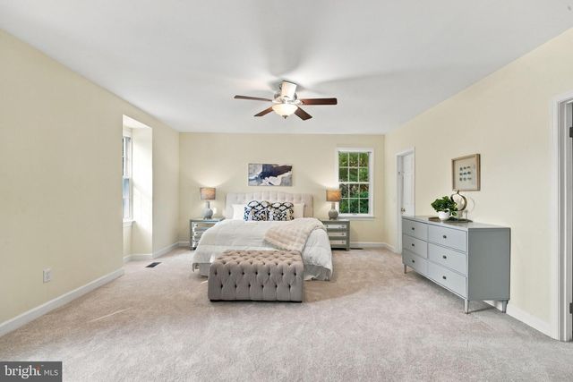 28 CATHEDRAL LN, Stafford, VA 22554