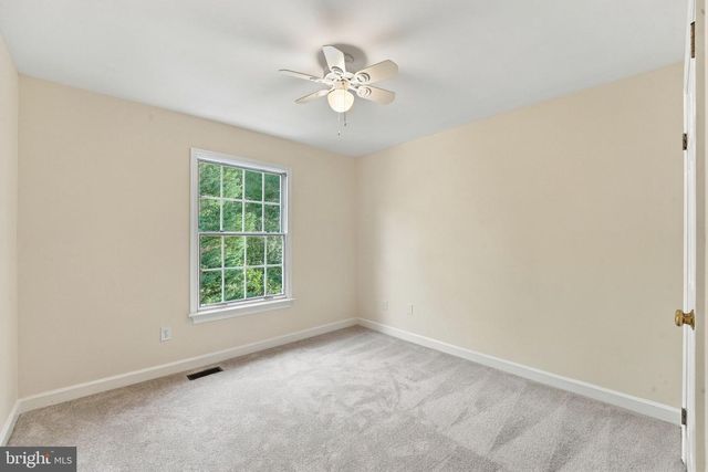 28 CATHEDRAL LN, Stafford, VA 22554