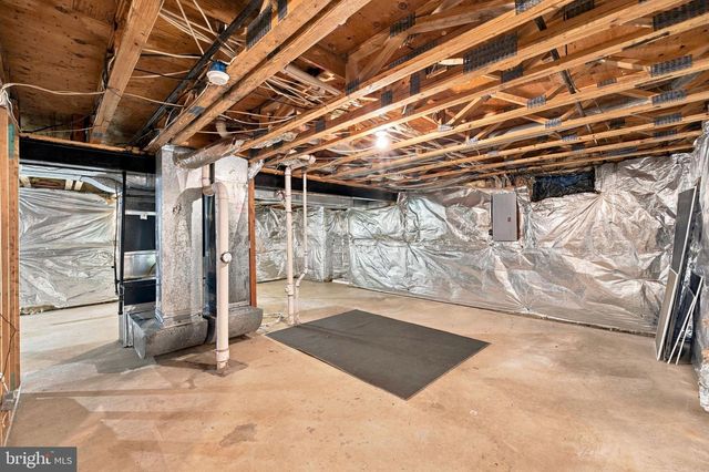 28 CATHEDRAL LN, Stafford, VA 22554