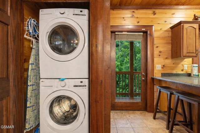 220 Amet Way, Cosby, TN 37722