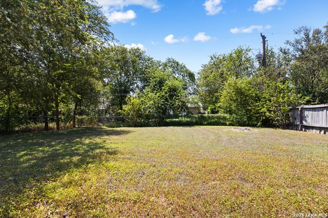4318 SUN GATE ST, San Antonio, TX 78217