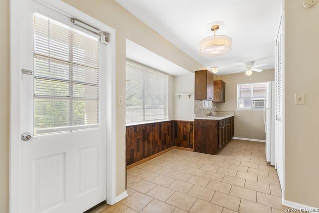 4318 SUN GATE ST, San Antonio, TX 78217