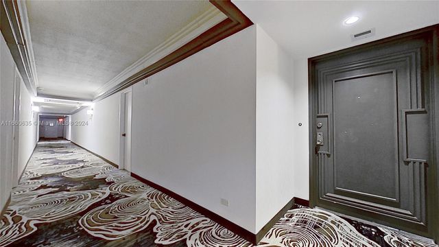 1800 NE 114th St 1411, Miami, FL 33181