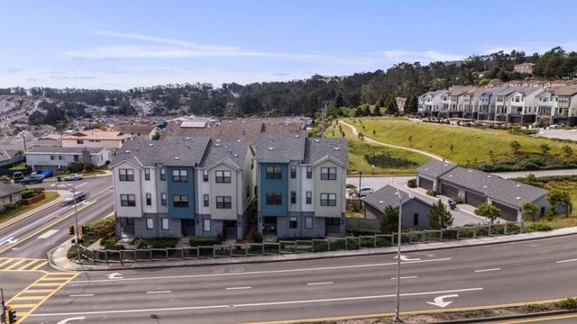 2637 Bantry Court, South San Francisco, CA 94080