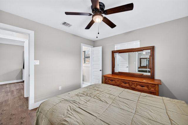 604 E Summit Street, Sherman, TX 75090