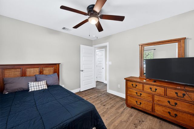 604 E Summit Street, Sherman, TX 75090