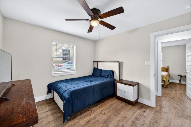 604 E Summit Street, Sherman, TX 75090