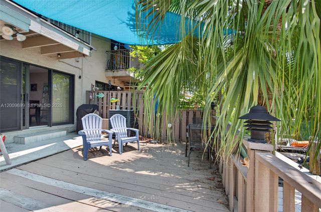3726 NE 166th St 116, North Miami Beach, FL 33160