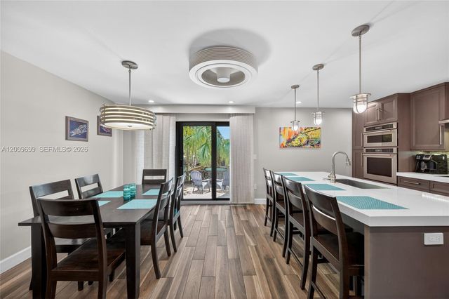3726 NE 166th St 116, North Miami Beach, FL 33160