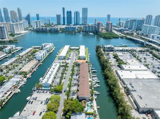 3726 NE 166th St 116, North Miami Beach, FL 33160