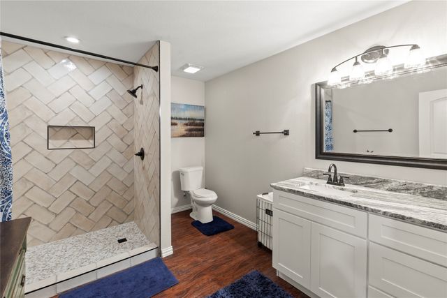 226 Palisade Loop, Mabank, TX 75156