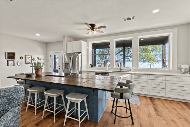 226 Palisade Loop, Mabank, TX 75156