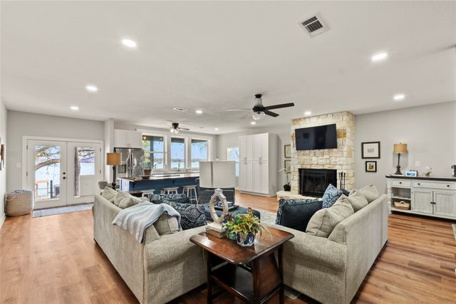 226 Palisade Loop, Mabank, TX 75156